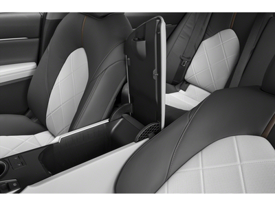 Toyota Camry XLE 2019