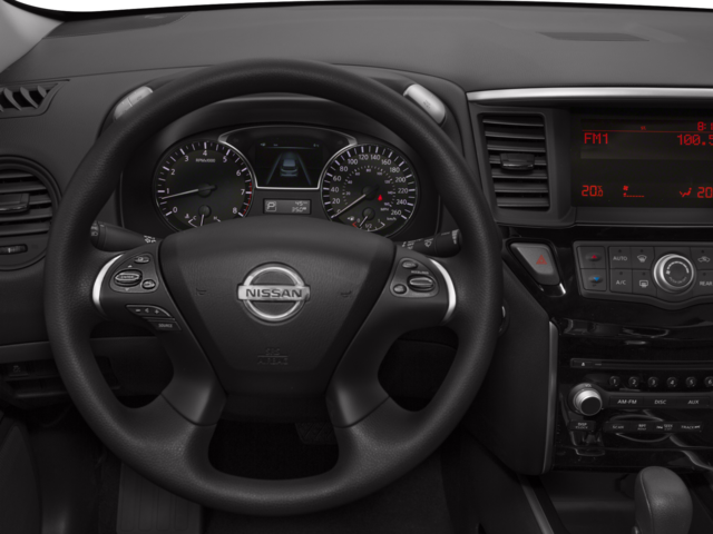 Nissan Pathfinder SV 2016