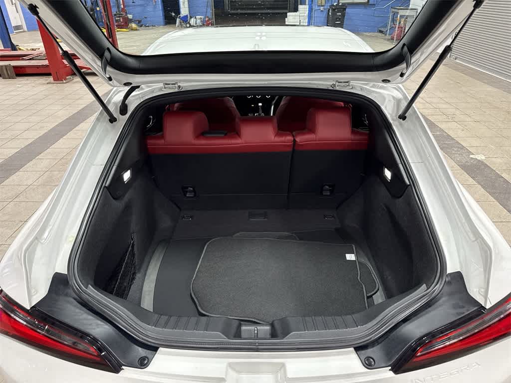 2023 Acura Integra con paquete A-Spec