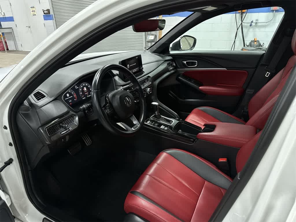 2023 Acura Integra con paquete A-Spec