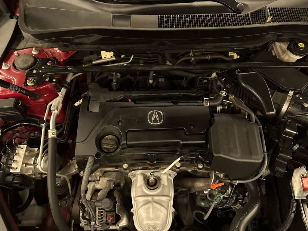 Acura TLX 2019 con paquete tecnológico