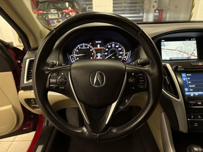 Acura TLX 2019 con paquete tecnológico