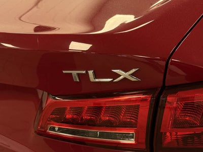 Acura TLX 2019 con paquete tecnológico