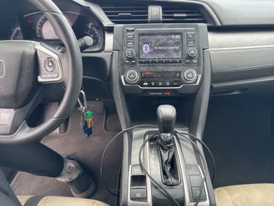 Honda Civic Sedán LX 2016