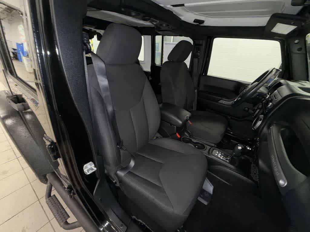 Jeep Wrangler Unlimited Sport 2017