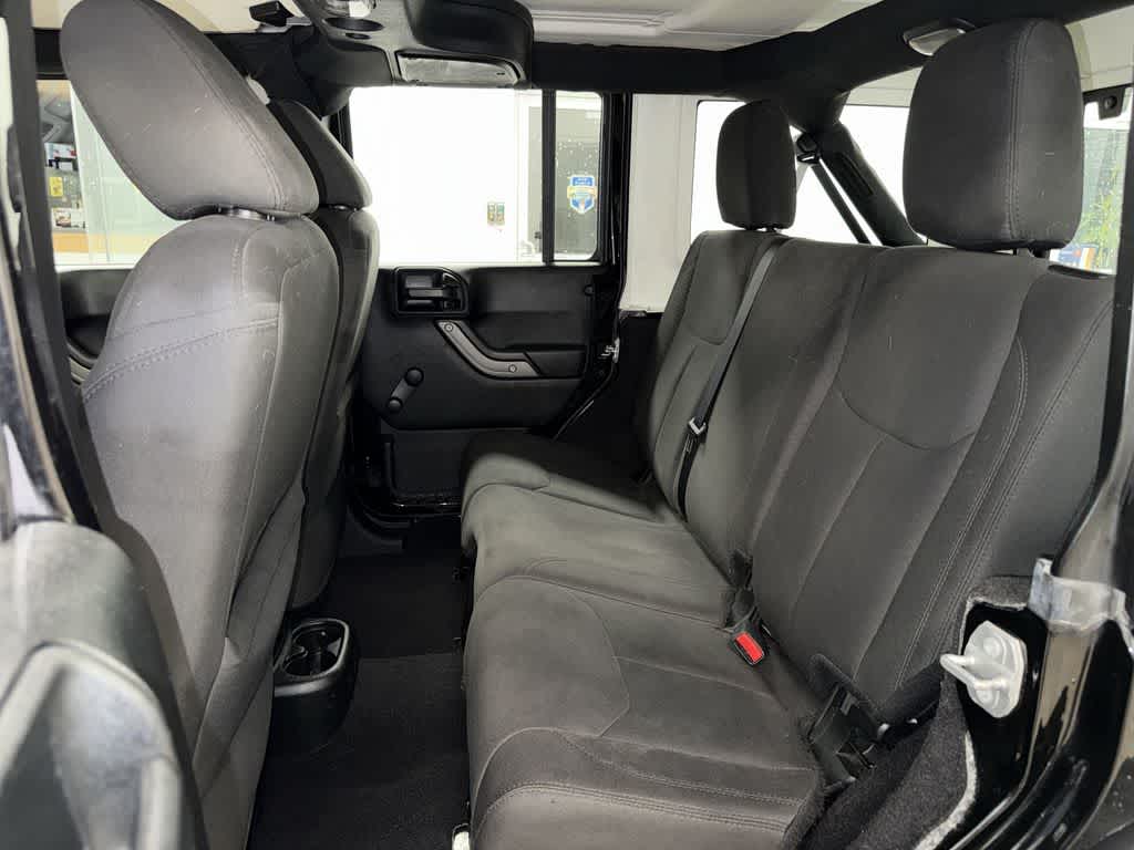 Jeep Wrangler Unlimited Sport 2017