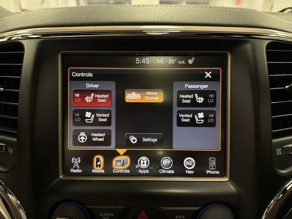 Jeep Grand Cherokee Overland 2016