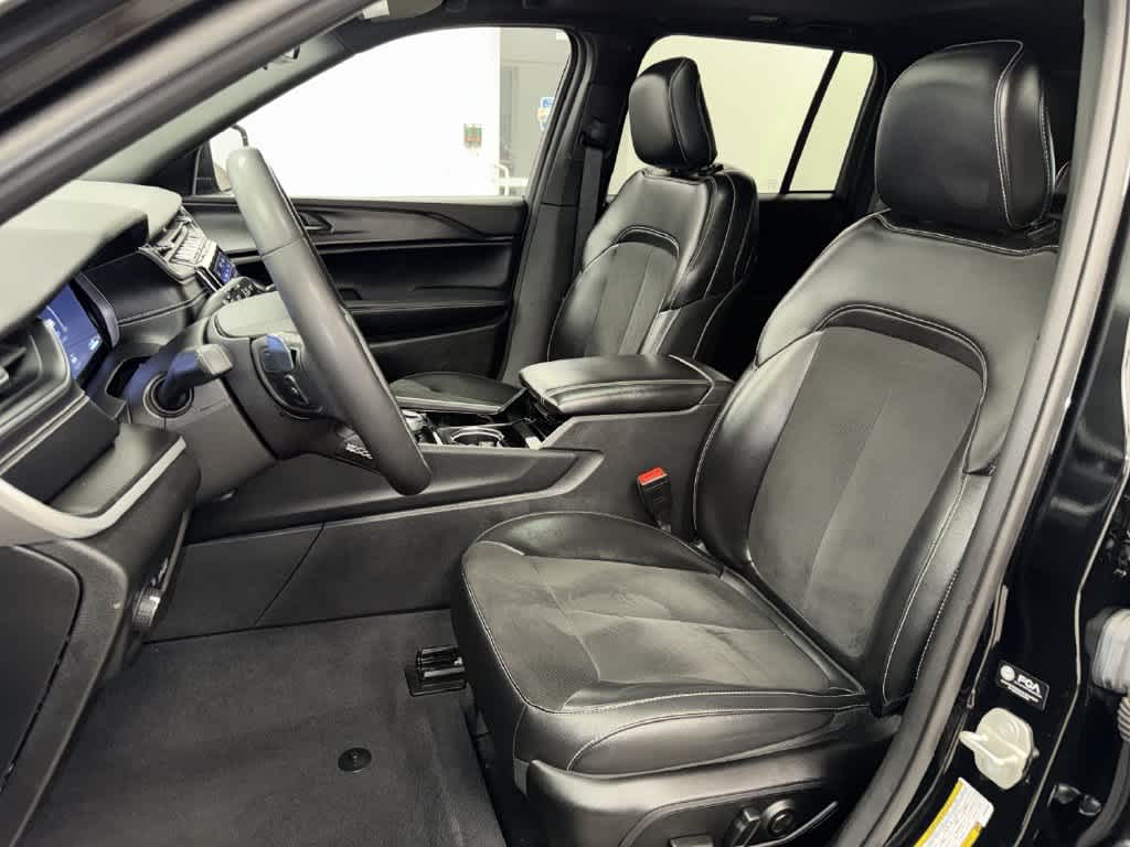 Jeep Grand Cherokee Altitude X 2023