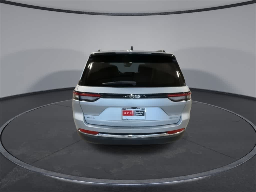 2023 Jeep Grand Cherokee Laredo