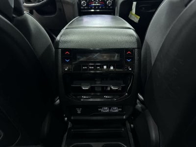 Jeep Grand Cherokee L Overland 2021