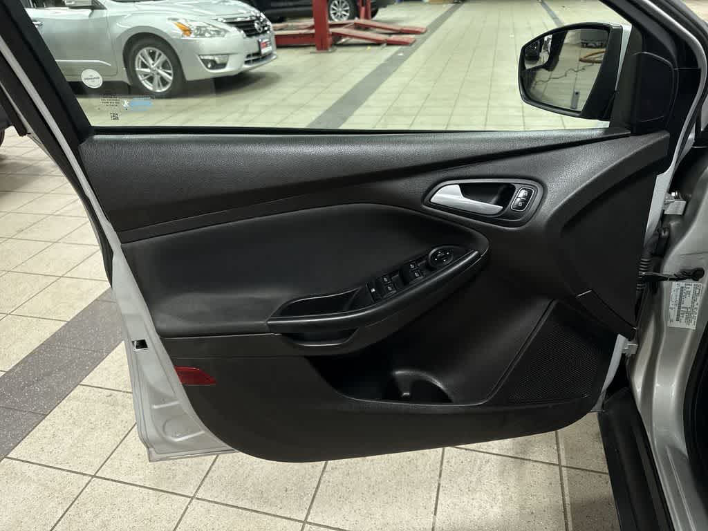 Ford Focus SE 2016