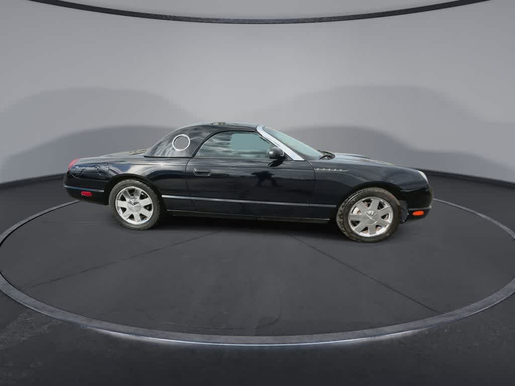 Ford Thunderbird de 2002 con techo rígido Premium