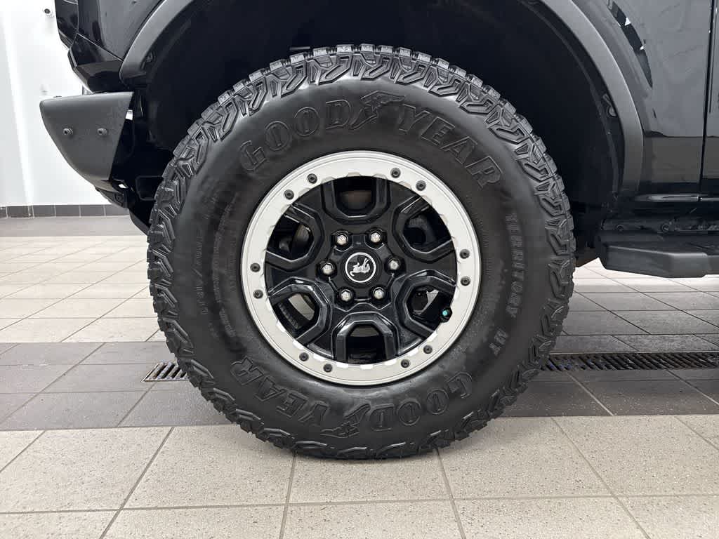 Ford Bronco Outer Banks 2021