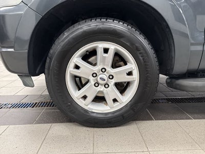 Ford Explorer XLT 2010