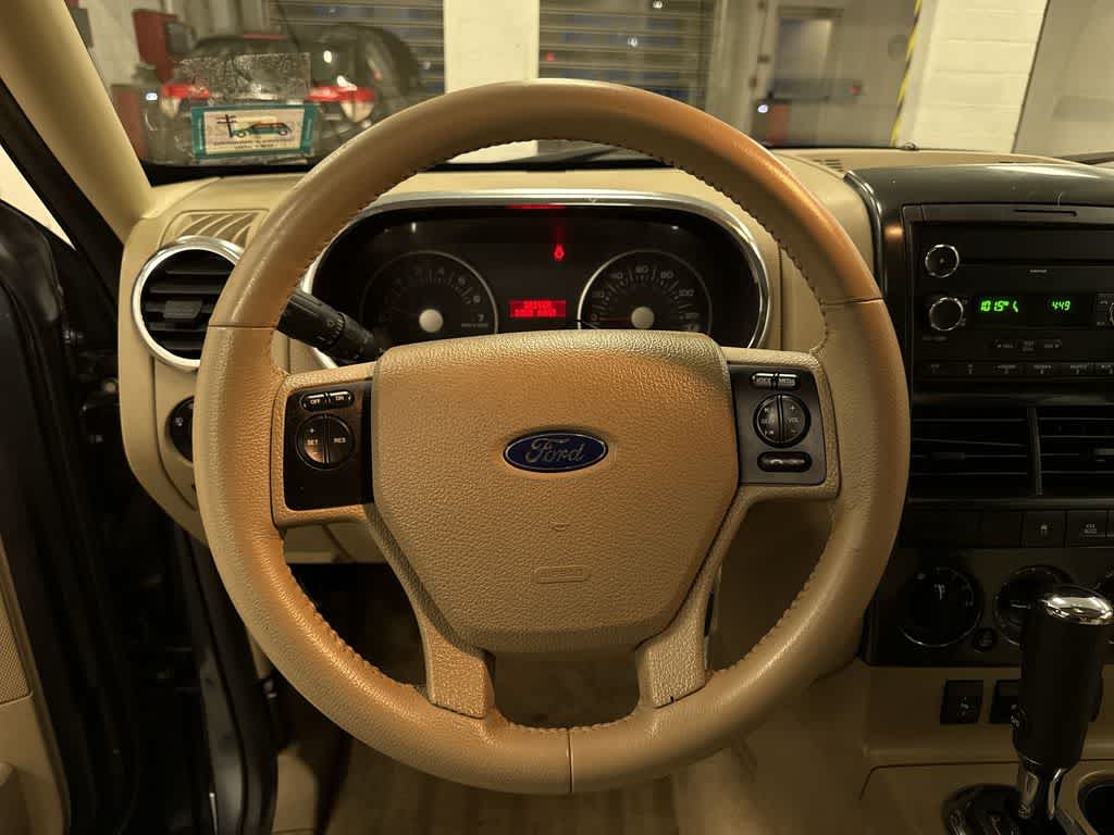 Ford Explorer XLT 2010