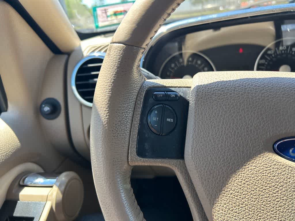 Ford Explorer XLT 2010