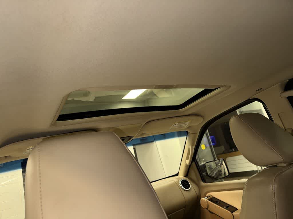 Ford Explorer XLT 2010