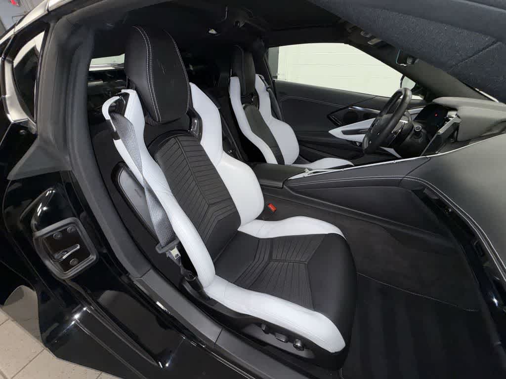 Chevrolet Corvette 2LT 2024