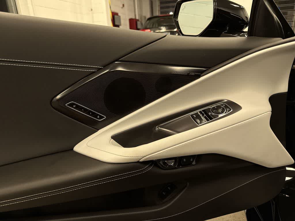 Chevrolet Corvette 2LT 2024