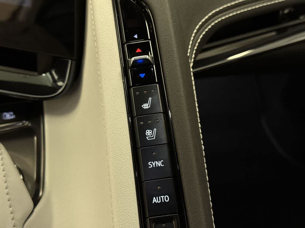 Chevrolet Corvette 2LT 2024