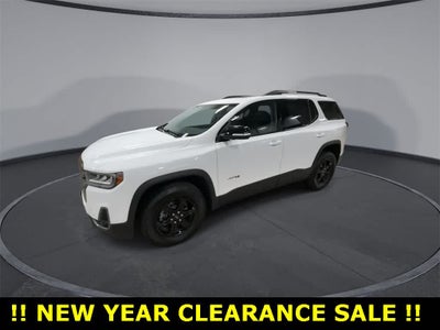 2022 GMC Acadia AT4