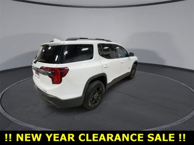 2022 GMC Acadia AT4