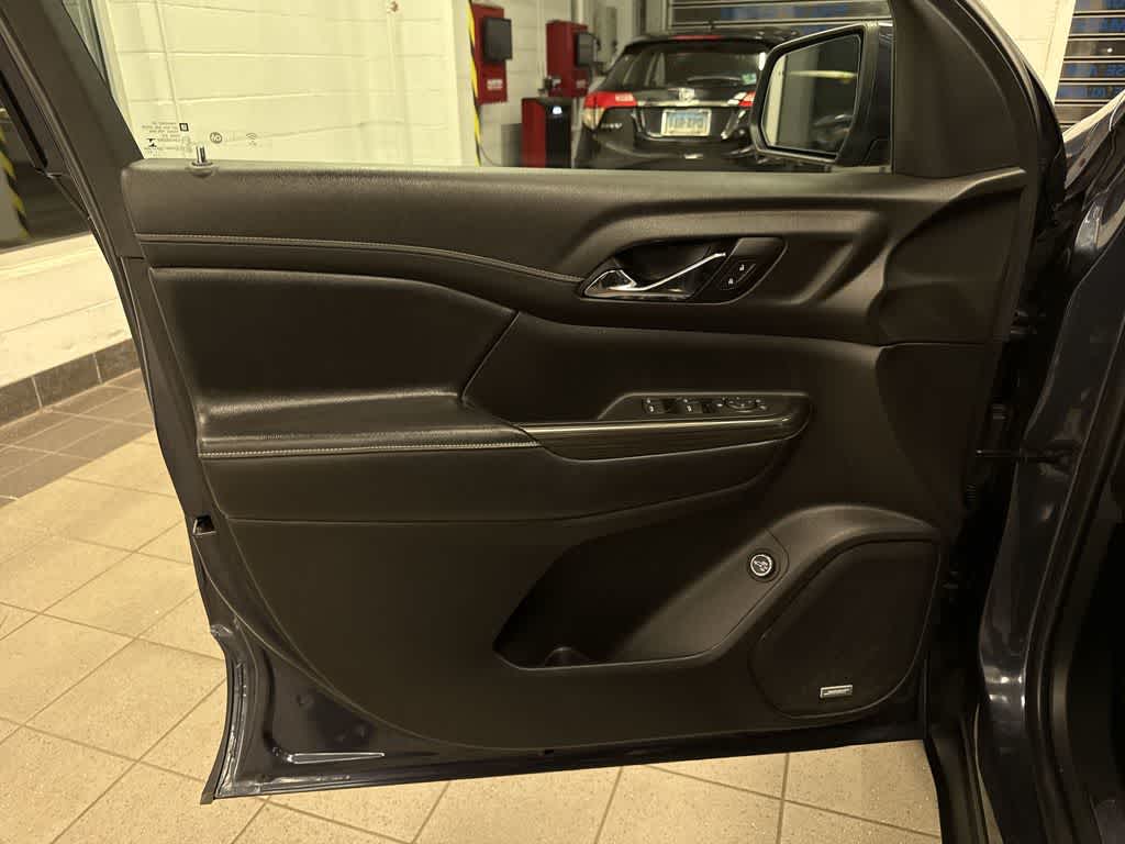 GMC Acadia SLT 2019