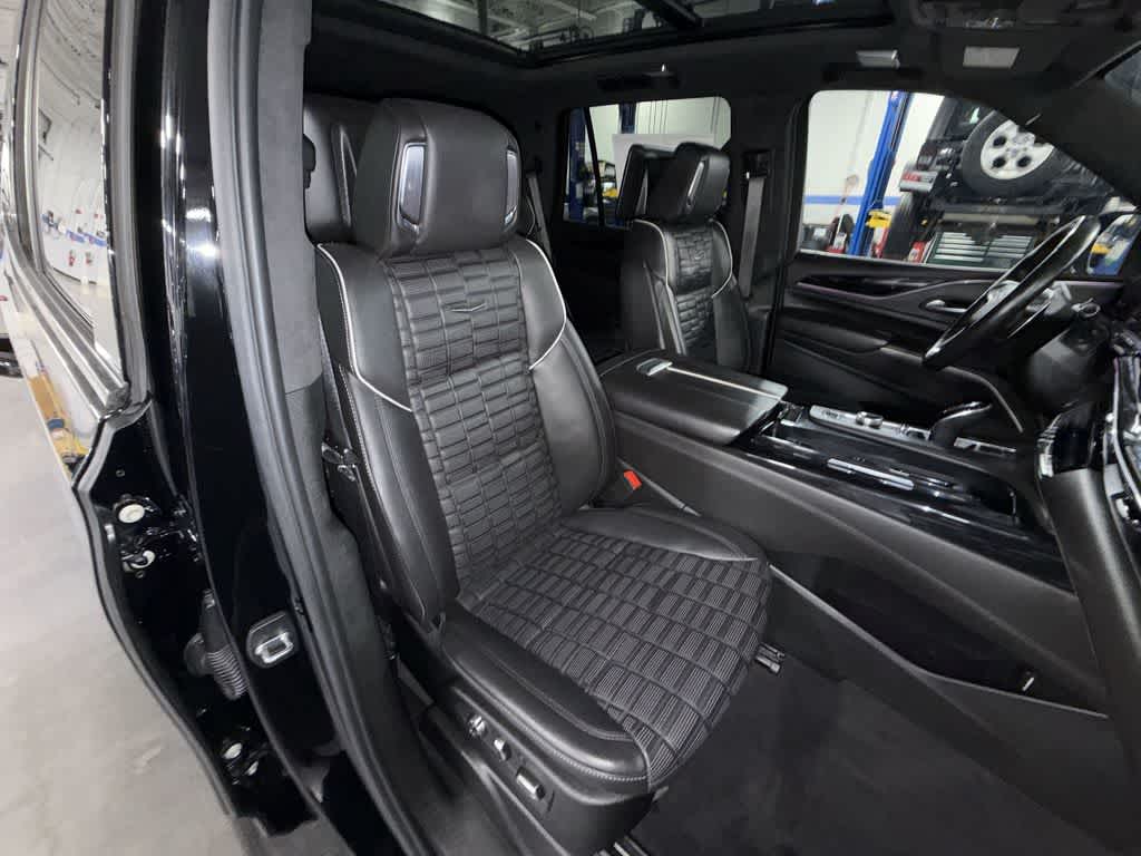 2023 Cadillac Escalade AWD V-Series