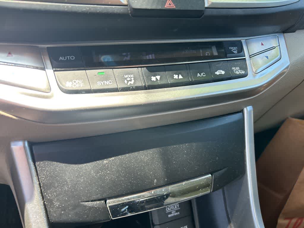 Honda Accord Base 2014