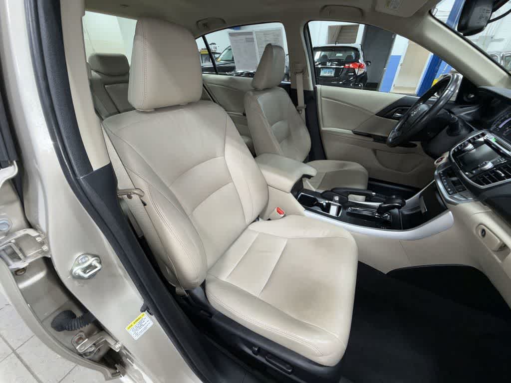 Honda Accord Base 2015