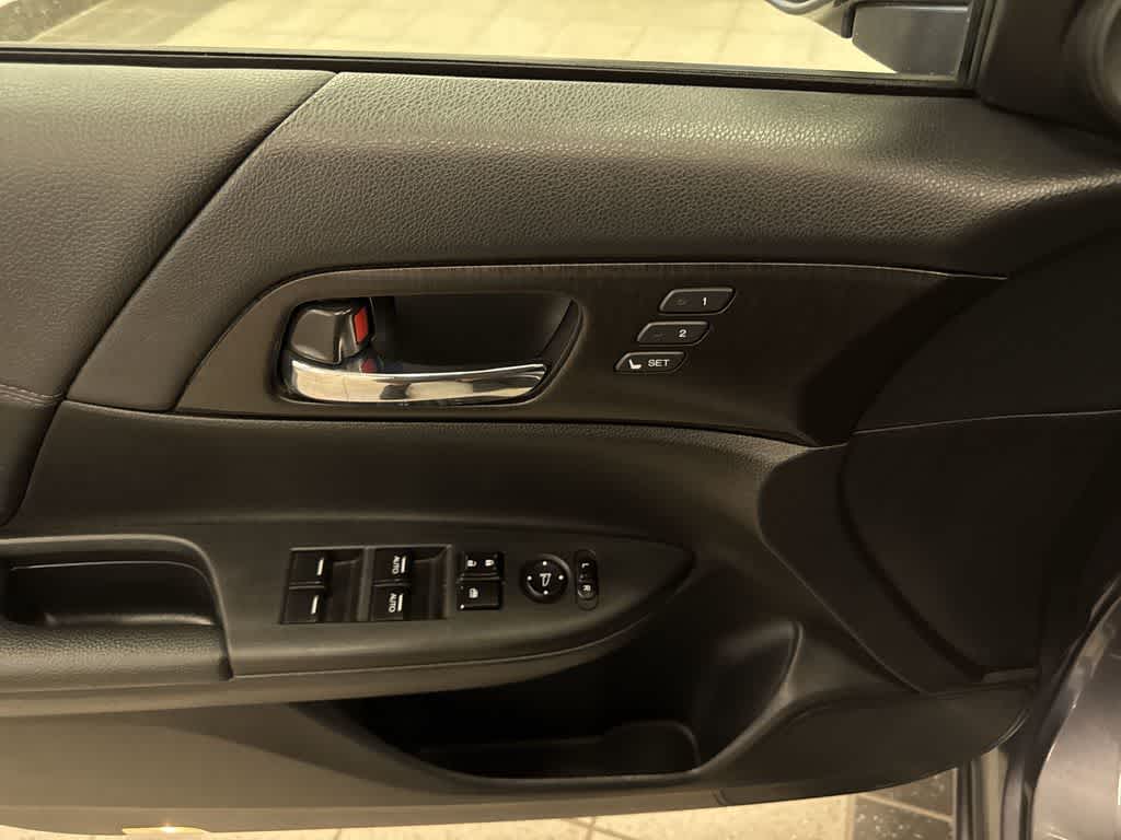 Honda Accord Base 2014