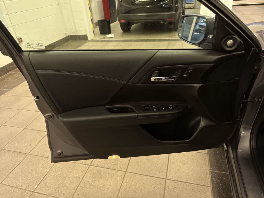 Honda Accord Base 2014