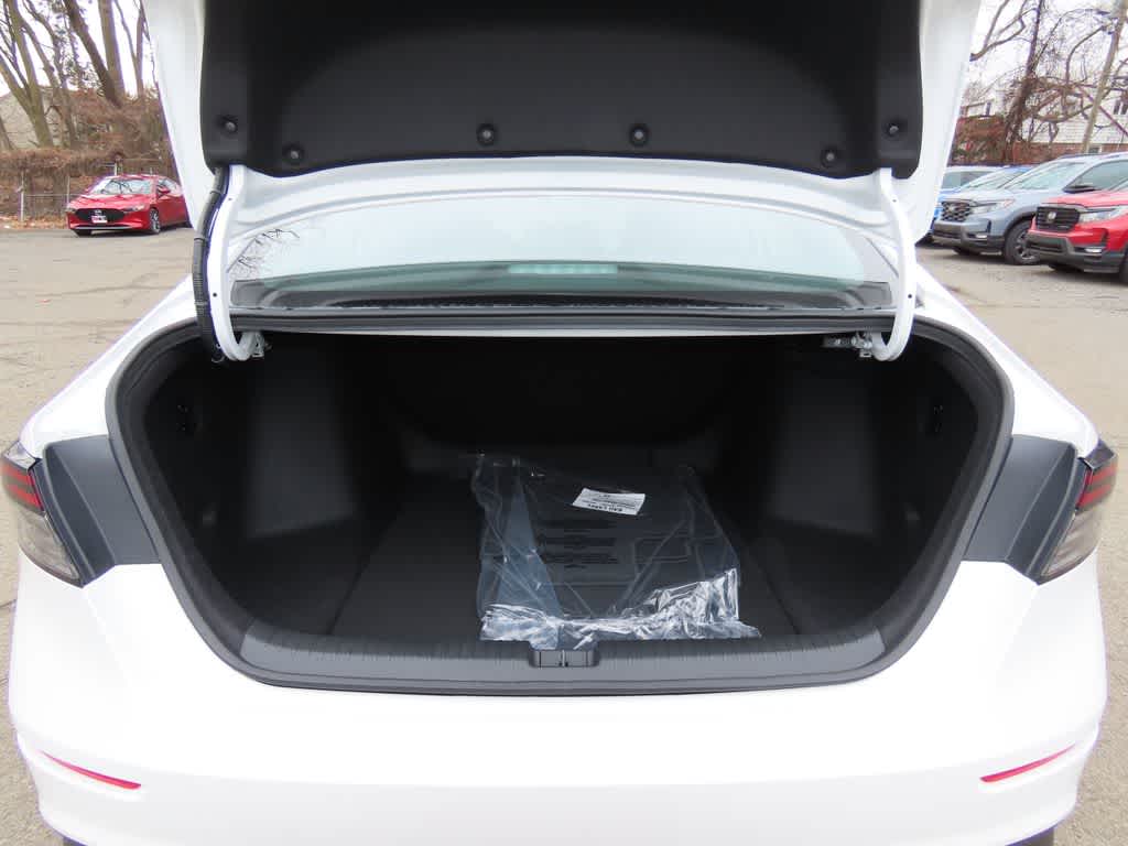 Honda Accord LX 2026