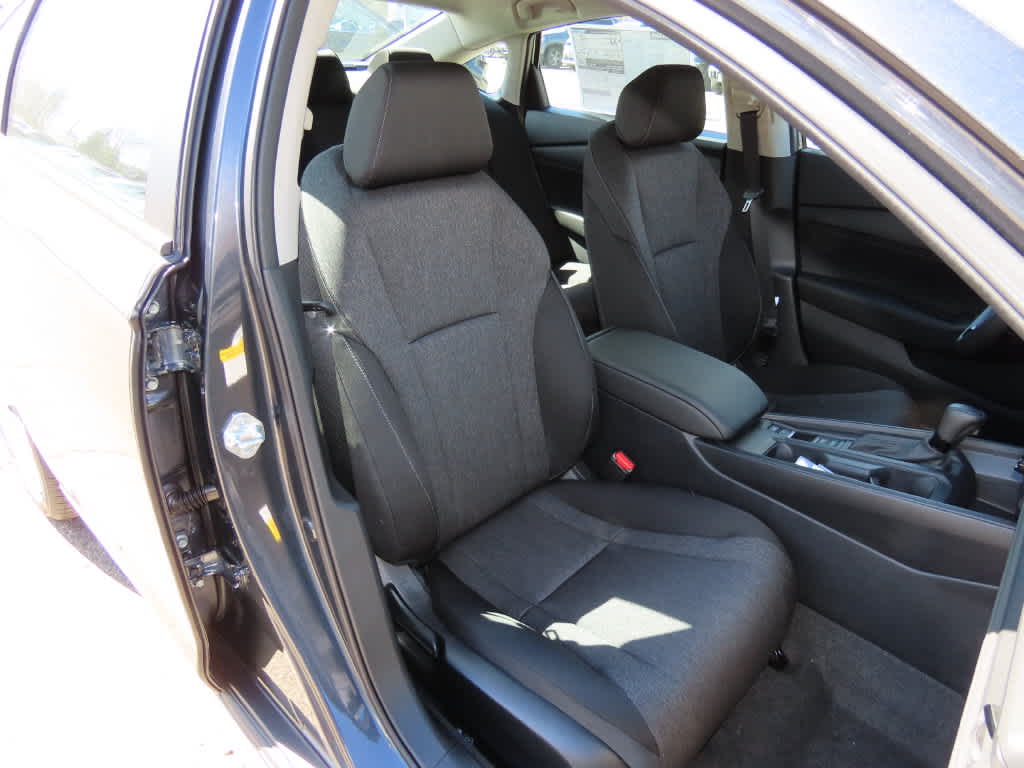 Honda Accord LX 2026