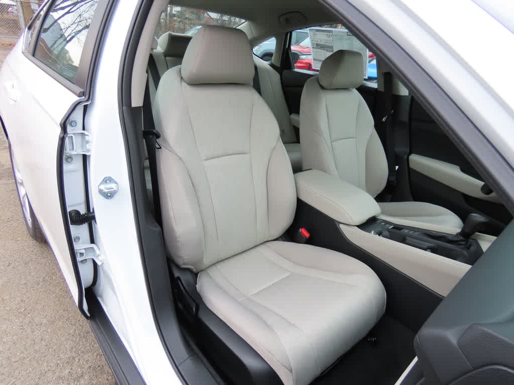 Honda Accord LX 2026