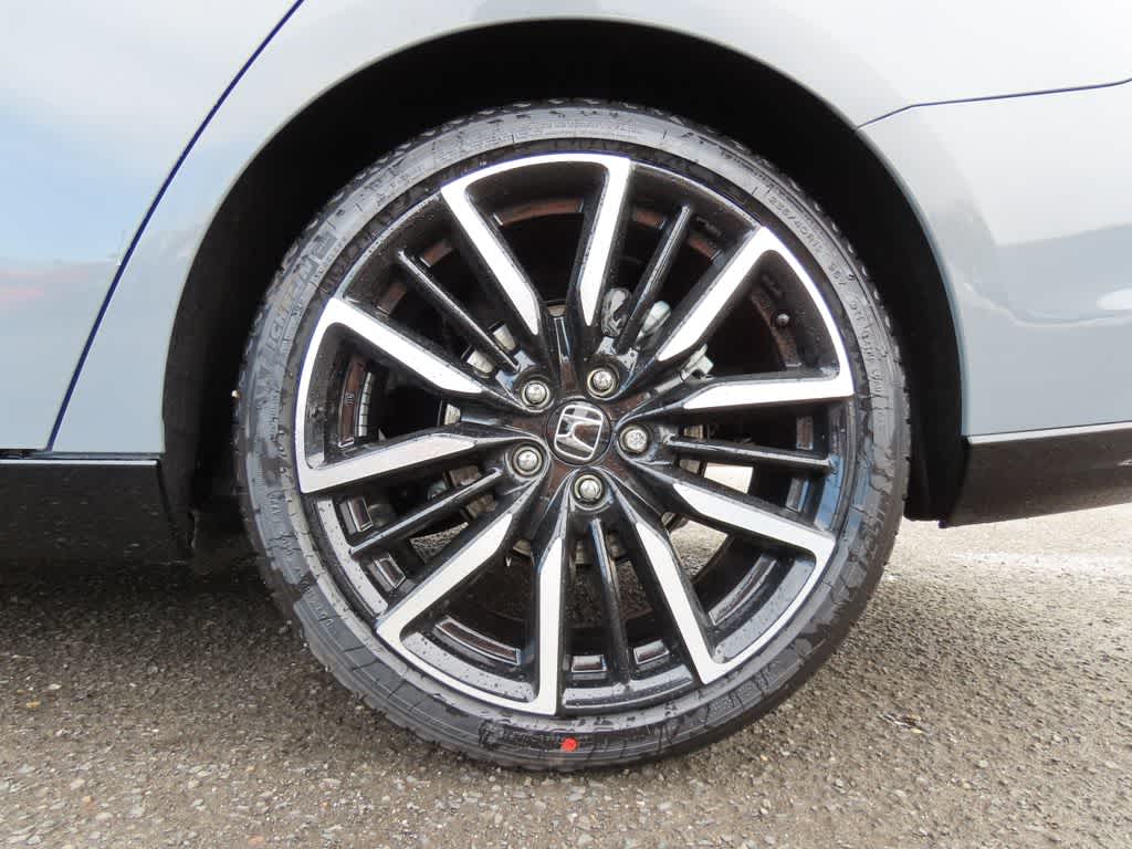 Honda Accord Touring 2026