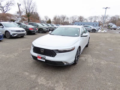 Honda Accord Touring 2026