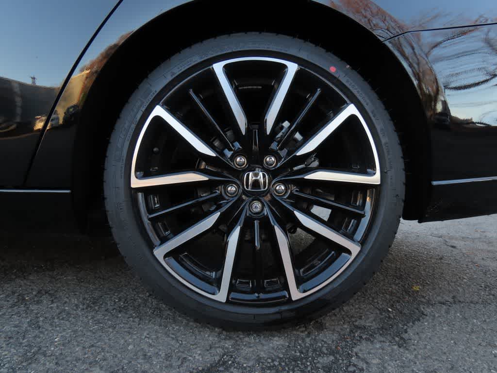 Honda Accord Hybrid Touring 2026