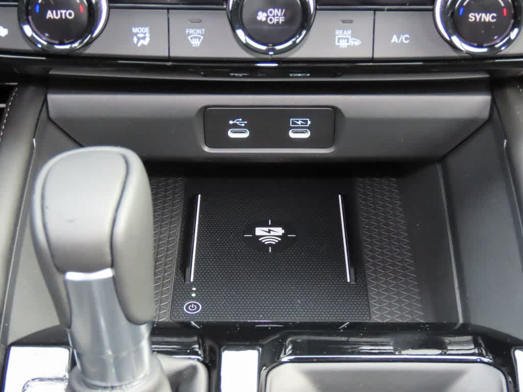 Honda Accord Touring 2026