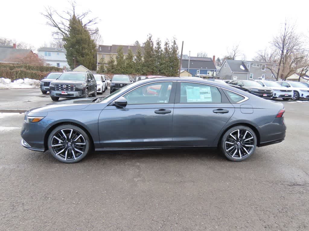 Honda Accord Touring 2026