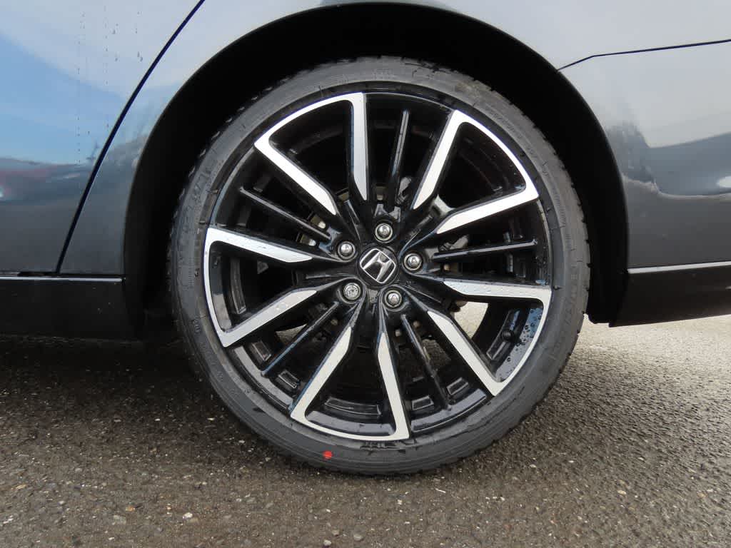 Honda Accord Touring 2026