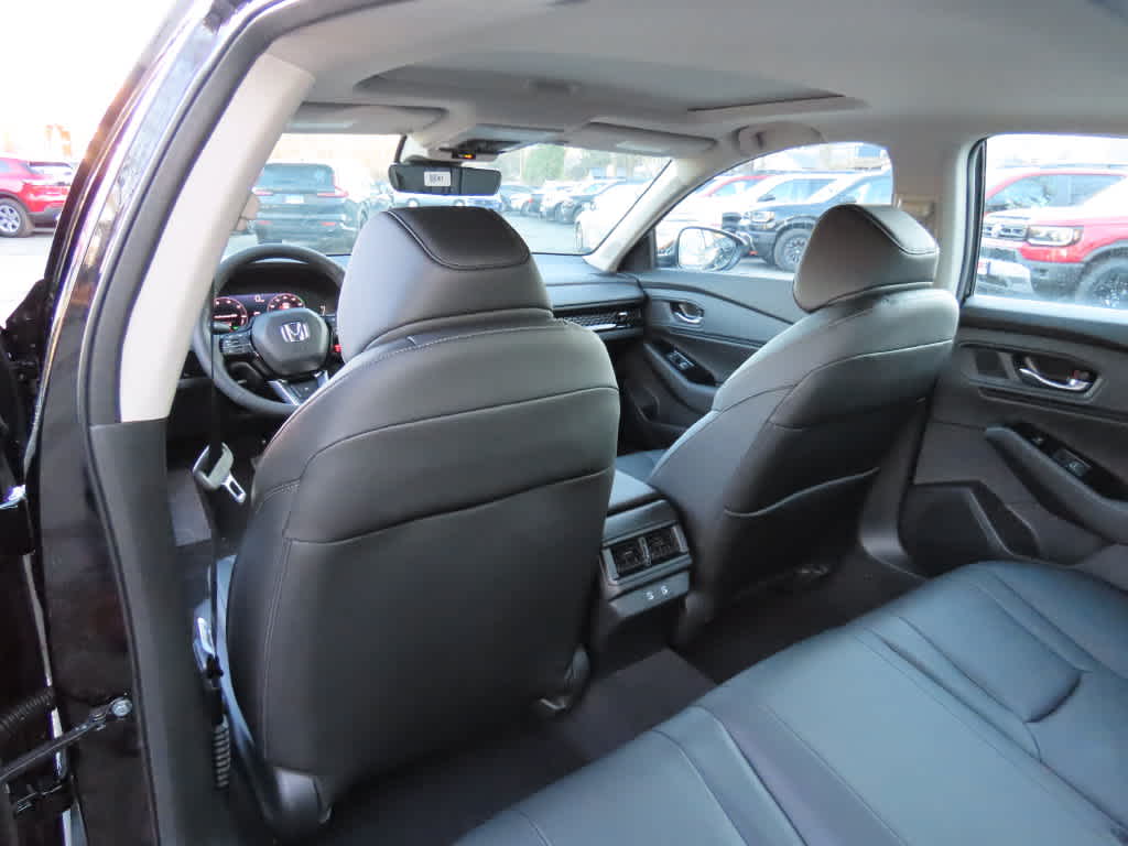 Honda Accord Hybrid Touring 2026