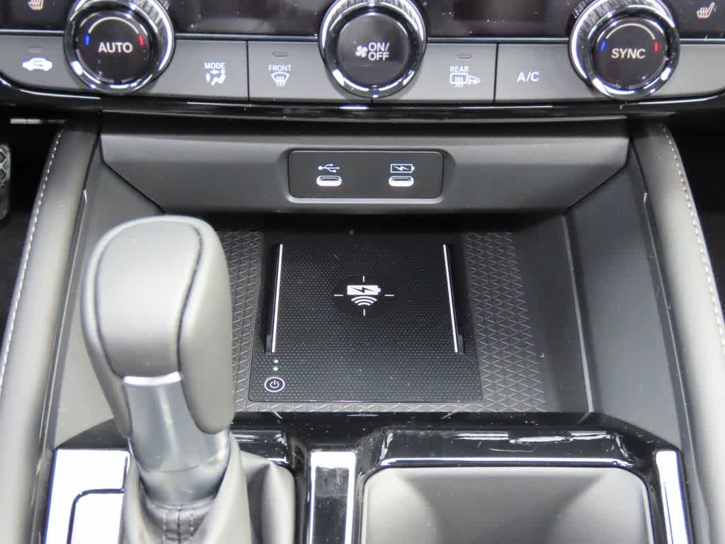 Honda Accord Touring 2026