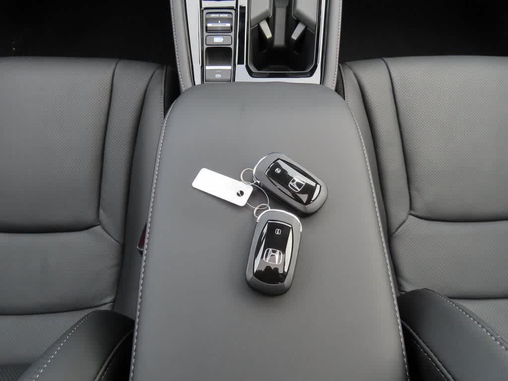 Honda Accord Touring 2026