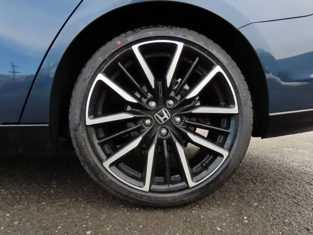 Honda Accord Touring 2026