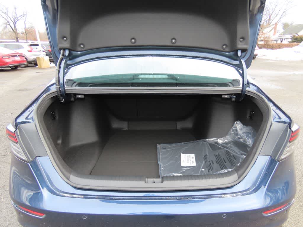 Honda Accord Hybrid Touring 2026
