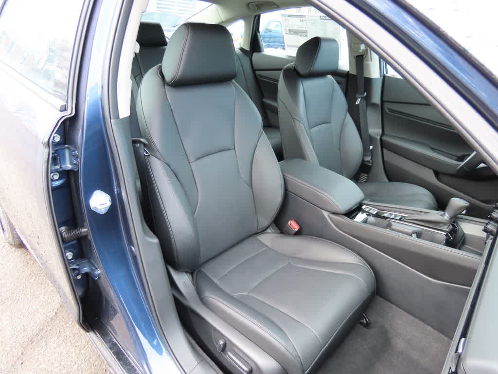 Honda Accord Hybrid Touring 2026