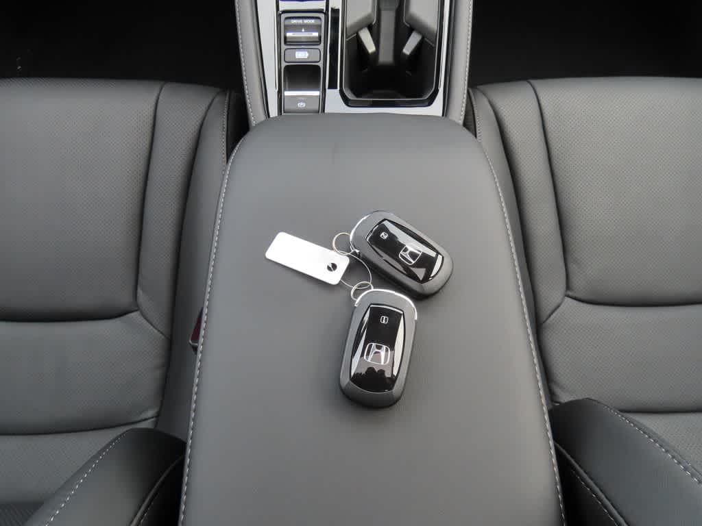 Honda Accord Hybrid Touring 2026