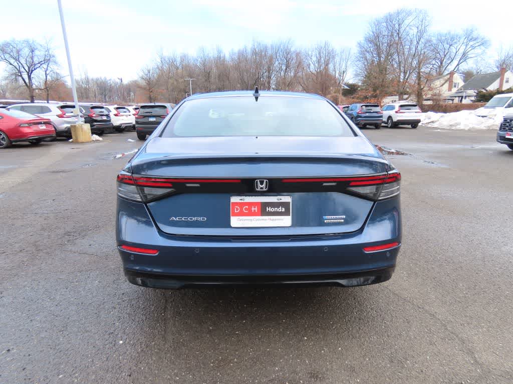 Honda Accord Hybrid Touring 2026