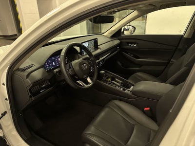 Honda Accord Hybrid Touring 2024
